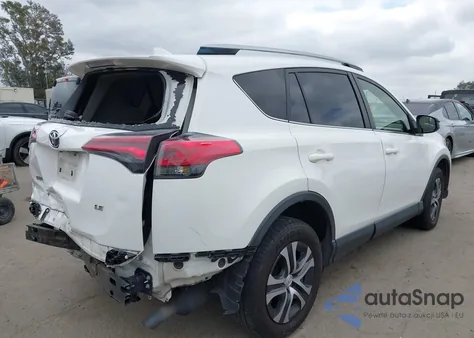 2017 Toyota Rav4 Le z USA, uszkodzony, nr VIN JTMZFREV3HJ124333